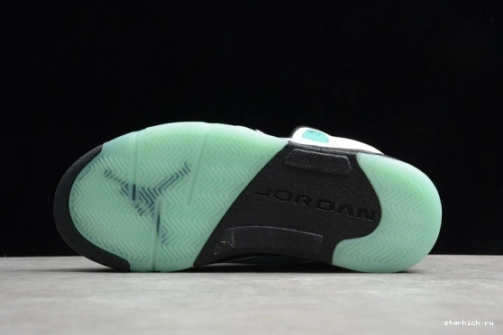 Green CN2932-100  5 Air Retro CN2932-100 Jordan Island 0802